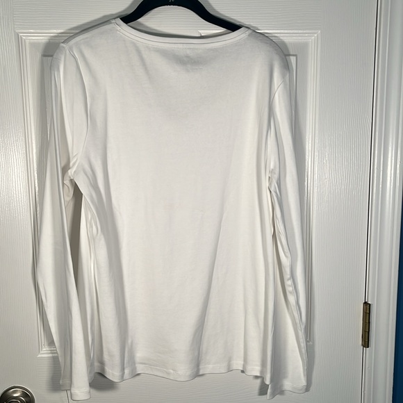 Talbots long sleeve V-neck T-shirt colors is white size is large - Picture 3 of 4